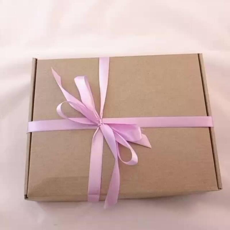 Подарочный набор для женщин с саше с лавандой, лепестками роз, массажной свечой